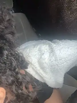 Snapshot of starrynikki chatting on January 2025 05:35:02 PM starrynikki online show from January 2025 05:35:02 PM