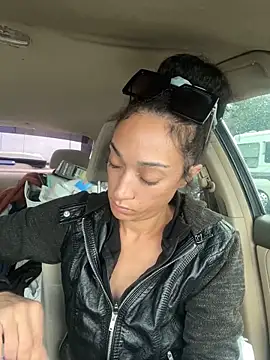 Snapshot of starrynikki chatting on February 2025 09:11:02 PM starrynikki online show from February 2025 09:11:02 PM