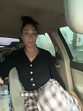 Snapshot of starrynikki chatting on February 2025 01:02:01 AM starrynikki online show from February 2025 01:02:01 AM