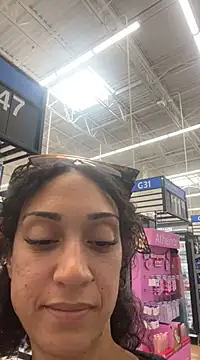 Snapshot of starrynikki chatting on February 2025 07:30:02 PM starrynikki online show from February 2025 07:30:02 PM