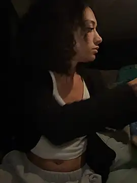 Snapshot of starrynikki chatting on February 2025 09:53:02 AM starrynikki online show from February 2025 09:53:02 AM