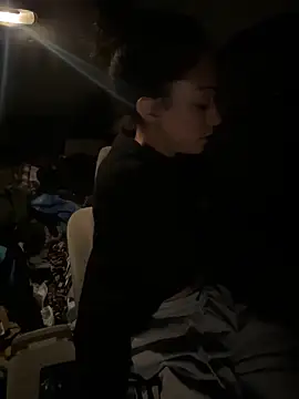 Snapshot of starrynikki chatting on March 2025 03:11:01 AM starrynikki online show from March 2025 03:11:01 AM