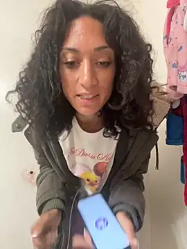 Snapshot of starrynikki chatting on September 2025 01:00:02 PM starrynikki online show from September 2025 01:00:02 PM