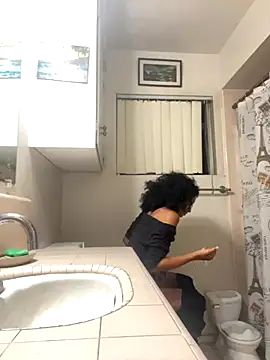 Snapshot of starrynikki chatting on September 2025 01:11:02 PM starrynikki online show from September 2025 01:11:02 PM