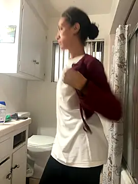 Snapshot of starrynikki chatting on October 2025 01:28:02 PM starrynikki online show from October 2025 01:28:02 PM