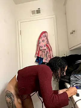 Snapshot of starrynikki chatting on November 2025 05:13:01 PM starrynikki online show from November 2025 05:13:01 PM