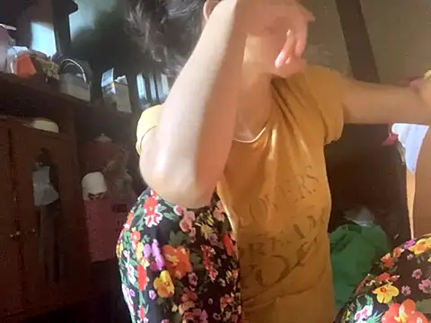 Snapshot of lilithanderson chatting on September 2025 05:27:02 PM lilithanderson online show from September 2025 05:27:02 PM