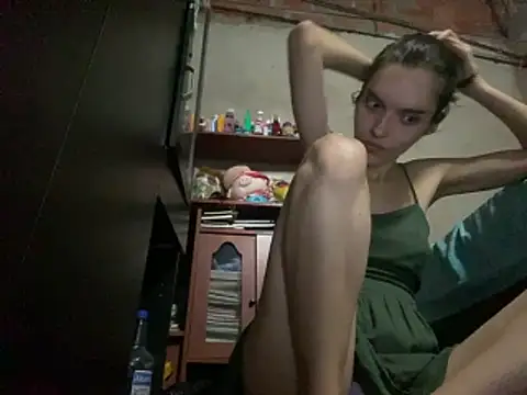 lilithanderson online show from June 2026 07:33:01 AM
