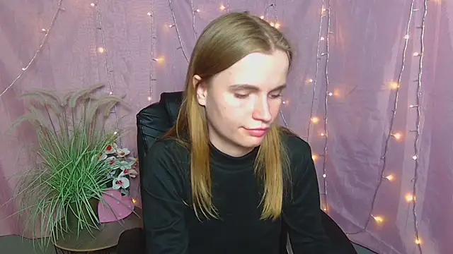 MargaritaKiss online show from May 2026 07:40:02 PM