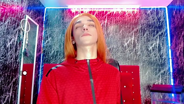 SexyJuliii21 online show from December 2024 02:01:01 AM