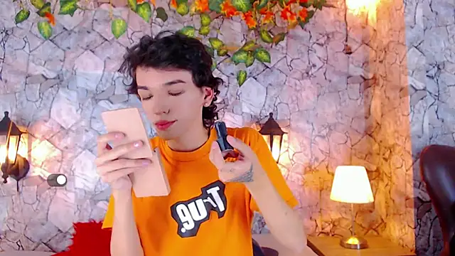 SexyJuliii21 online show from January 2025 08:11:01 PM