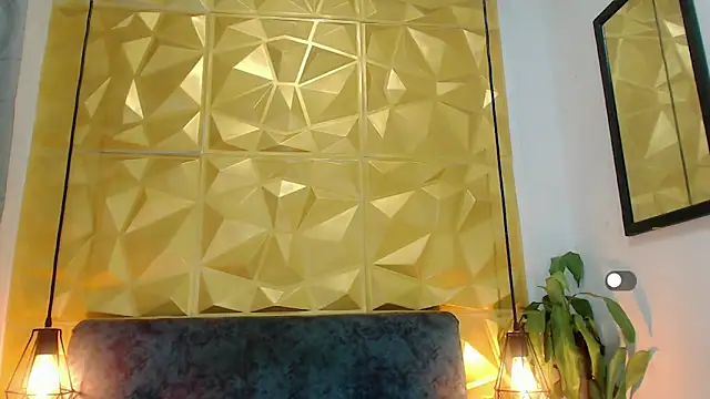 SexyJuliii21 online show from February 2025 05:25:01 AM