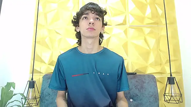 SexyJuliii21 online show from March 2025 03:41:01 AM