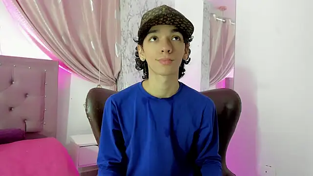 SexyJuliii21 online show from March 2025 03:29:01 AM