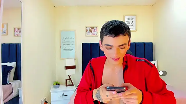 SexyJuliii21 online show from September 2025 08:54:01 PM