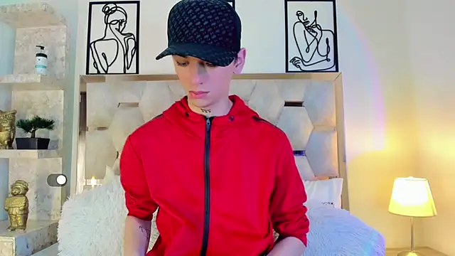 SexyJuliii21 online show from October 2025 08:48:01 PM