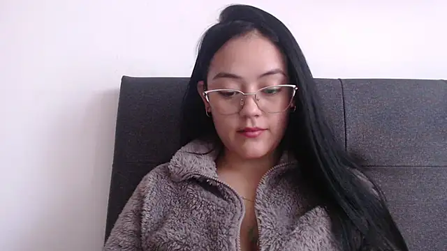Alisha 99 online show from February 2026 02:01:02 PM