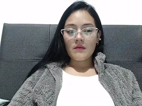 Alisha 99 online show from May 2026 04:51:01 AM