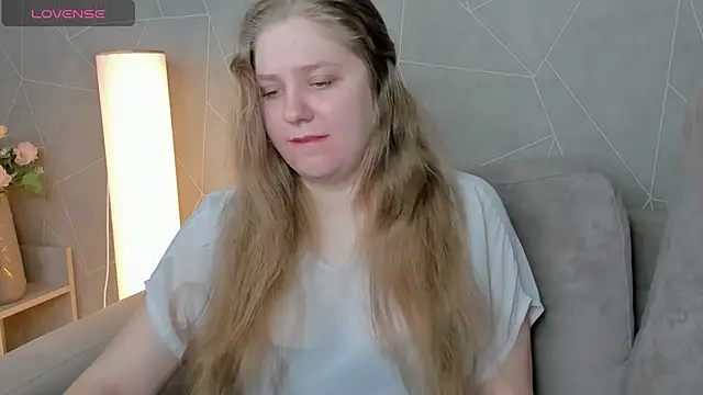 Megan Violer online show from December 2024 03:16:02 PM