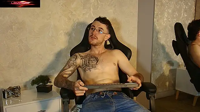 CodyWalkerR online show from June 2026 12:32:02 AM