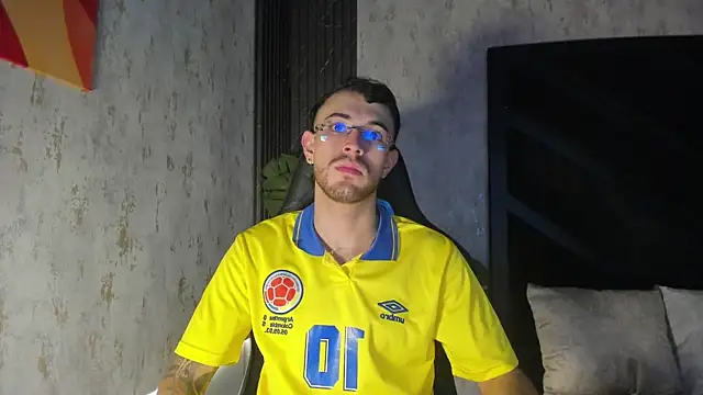 CodyWalkerR online show from June 2026 08:03:01 PM