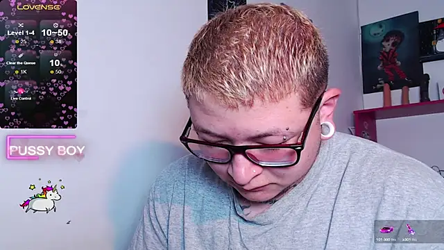 Snapshot of princeFtm chatting on February 2025 04:39:02 PM princeFtm online show from February 2025 04:39:02 PM