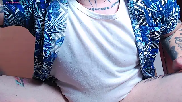 Snapshot of princeFtm chatting on February 2025 05:57:01 PM princeFtm online show from February 2025 05:57:01 PM