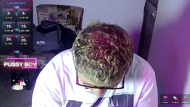 Snapshot of princeFtm chatting on March 2025 06:22:02 PM princeFtm online show from March 2025 06:22:02 PM