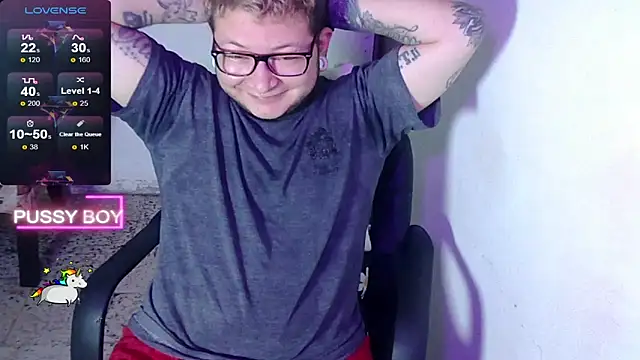 Snapshot of princeFtm chatting on March 2025 05:11:02 PM princeFtm online show from March 2025 05:11:02 PM