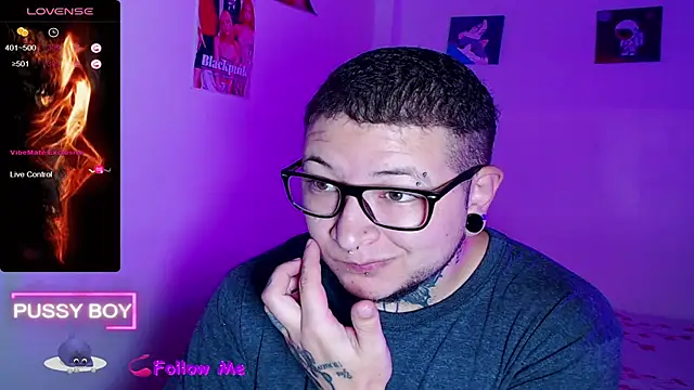 Snapshot of princeFtm chatting on October 2025 01:15:02 PM princeFtm online show from October 2025 01:15:02 PM