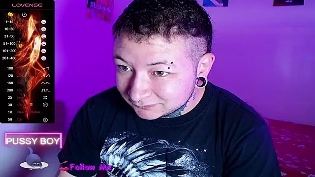 Snapshot of princeFtm chatting on November 2025 02:56:01 PM princeFtm online show from November 2025 02:56:01 PM