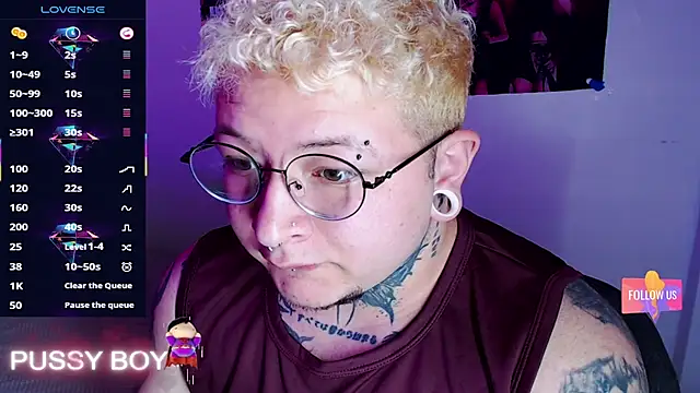 Snapshot of princeFtm chatting on February 2026 06:14:01 PM princeFtm online show from February 2026 06:14:01 PM