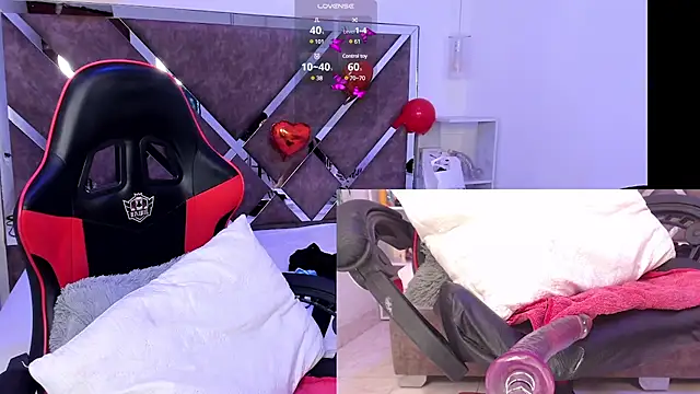 Snapshot of Alice_Roys chatting on March 2025 09:01:01 PM Alice Roys online show from March 2025 09:01:01 PM