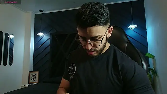 Liam Kleiin online show from March 2026 11:33:02 AM