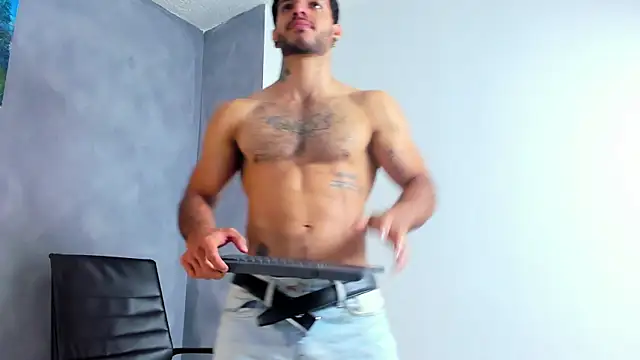 JuanBlade online show from July 2026 11:39:02 AM