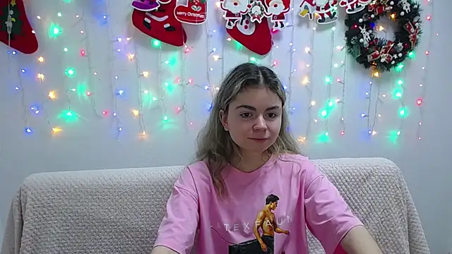 TinaRedly online show from January 2025 03:47:01 AM