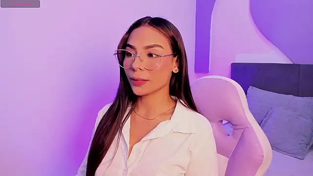 Snapshot of amira_cute2 chatting on November 2025 08:48:01 AM amira cute2 online show from November 2025 08:48:01 AM