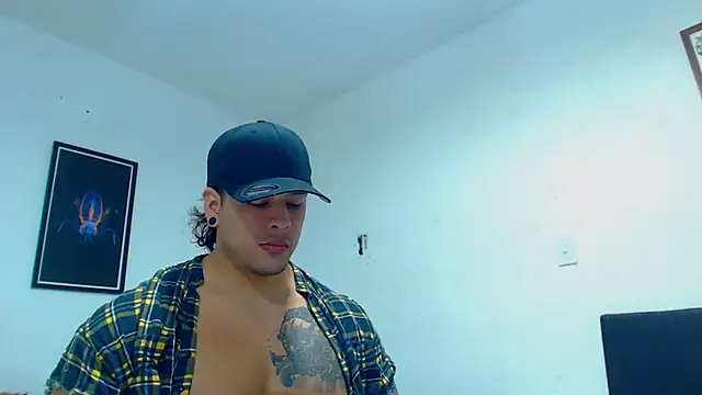 SilvaBranko online show from February 2025 03:31:02 PM