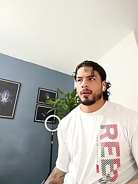 SilvaBranko online show from December 2025 01:10:02 AM