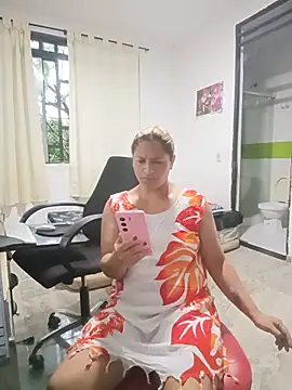 hotandfierylatinos2023 online show from May 2026 10:54:01 AM