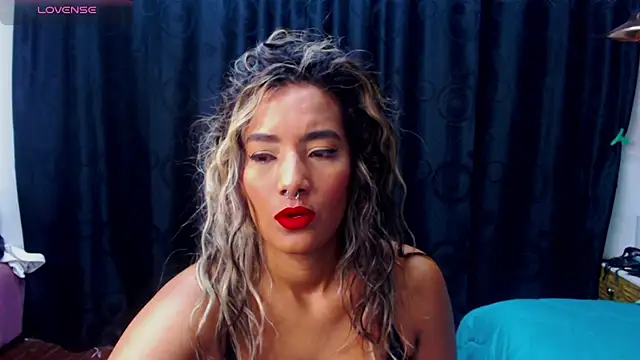 megan collins96 online show from January 2025 09:32:01 PM