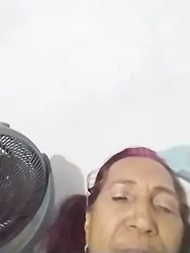 Snapshot of SWEET_LOVER01 chatting on December 2024 03:05:02 AM SWEET LOVER01 online show from December 2024 03:05:02 AM