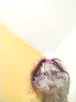 Snapshot of SWEET_LOVER01 chatting on February 2025 03:11:02 AM SWEET LOVER01 online show from February 2025 03:11:02 AM