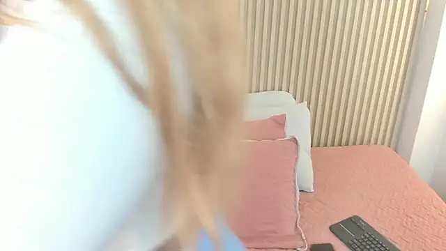 charlottebrowns  online show from June 2026 02:59:01 AM