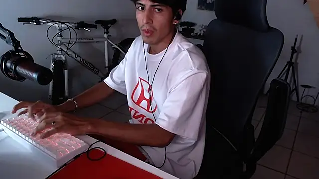 Thieves9 online show from October 2025 06:46:02 AM