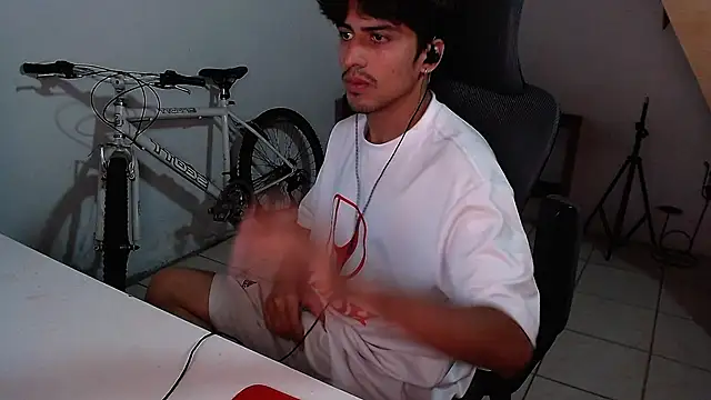 Thieves9 online show from October 2025 04:15:01 AM