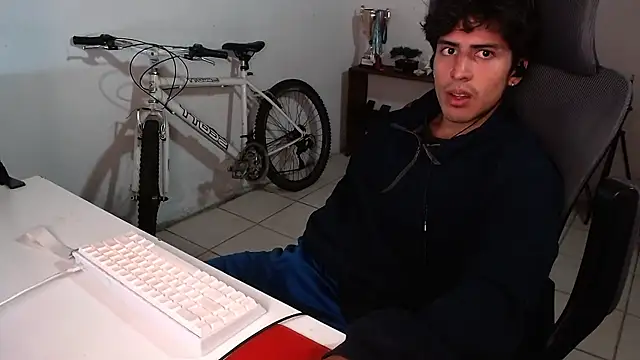 Thieves9 online show from October 2025 05:08:02 AM