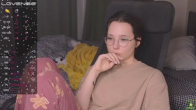 Airyhill online show from January 2025 03:36:02 PM