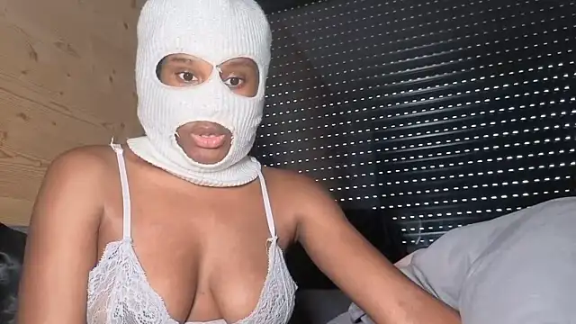 LabelleOnyx online show from June 2026 03:47:02 PM