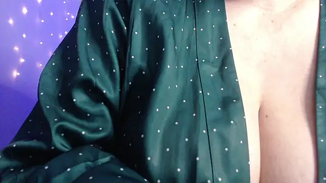 Snapshot of missdaniels chatting on January 2025 11:56:02 PM missdaniels online show from January 2025 11:56:02 PM